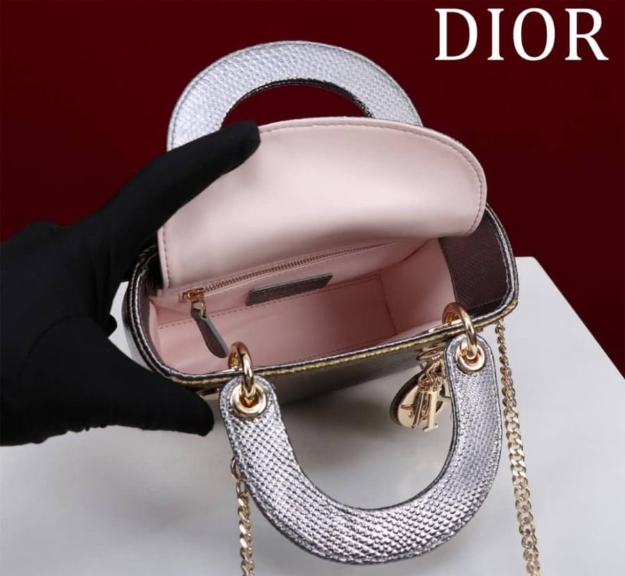 Mini lady dior real skin
