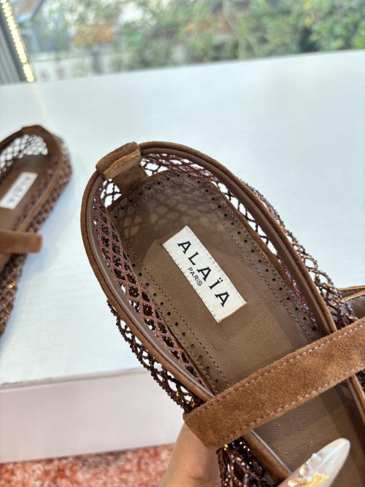 ALAÏA Flat