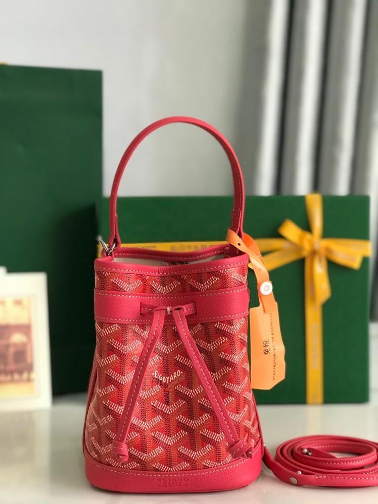 Petit Flot Mini bucket bag