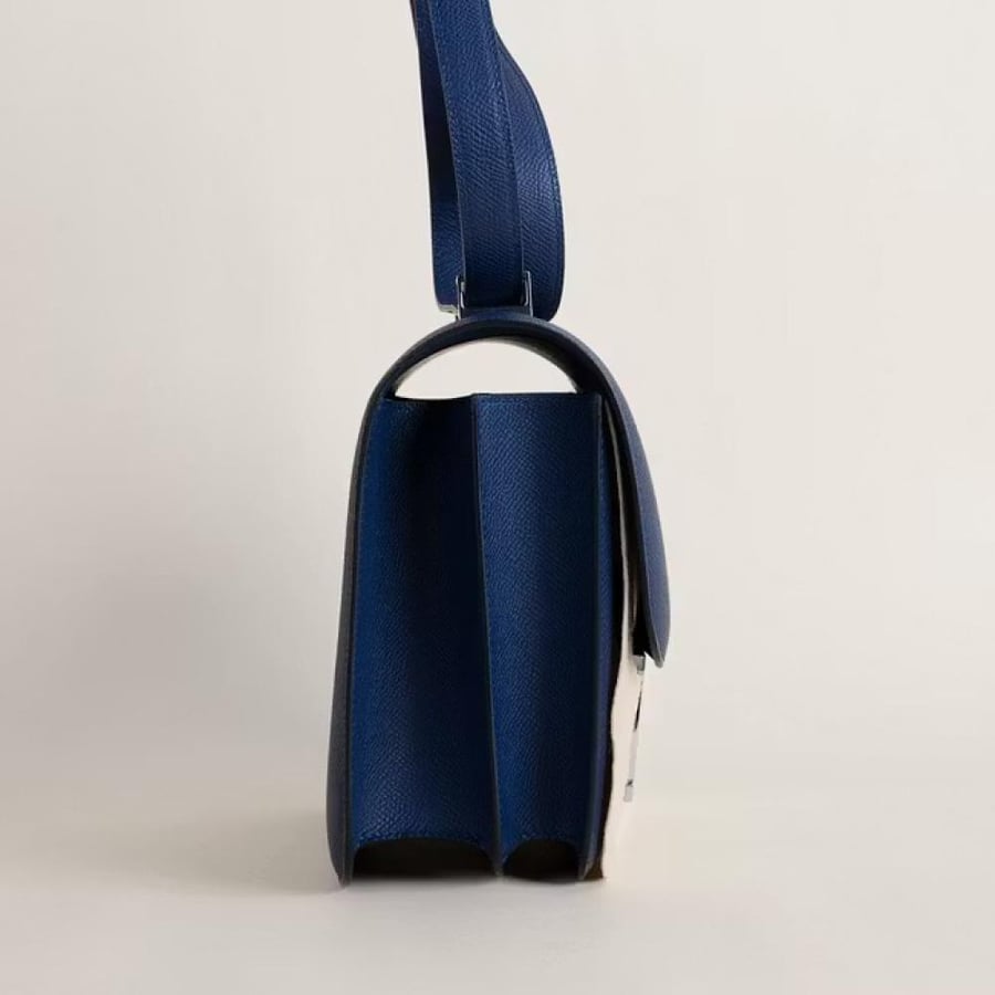 Constance 24CM Epsom 73 Bleu sapphire PHW