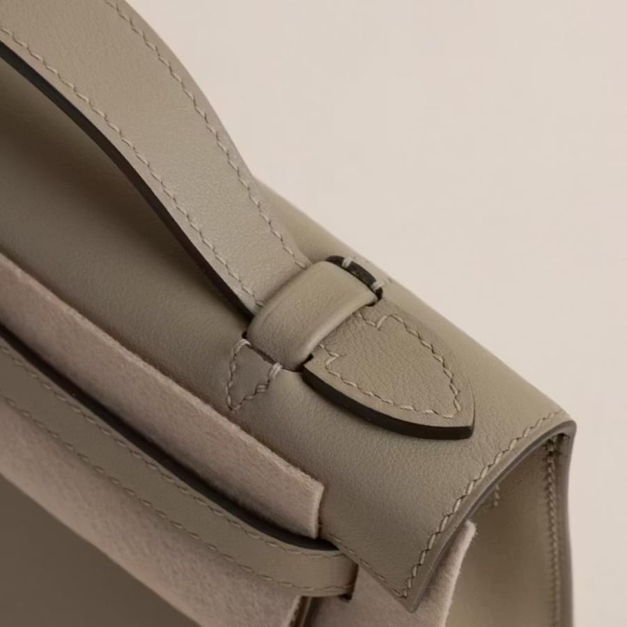 Kelly pochette Swift  8Q Beige Marfa GHW