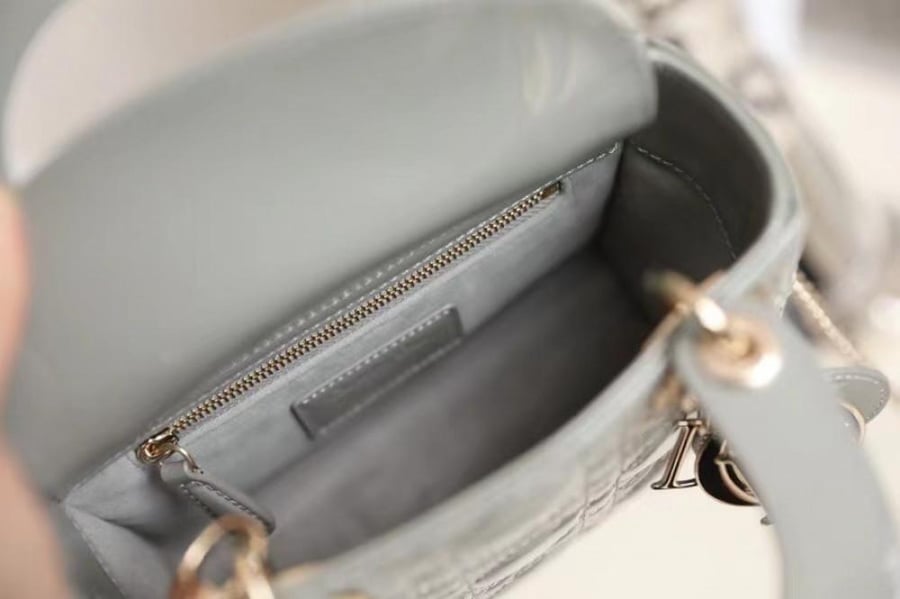 Mini lady dior