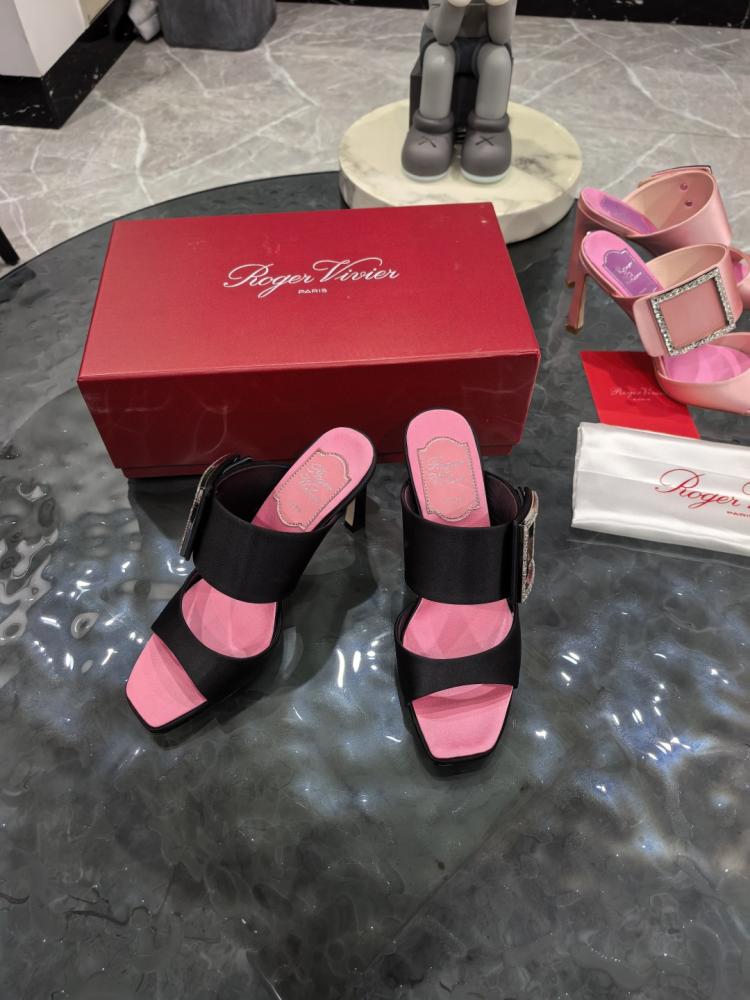 Trompette Mules in satin
