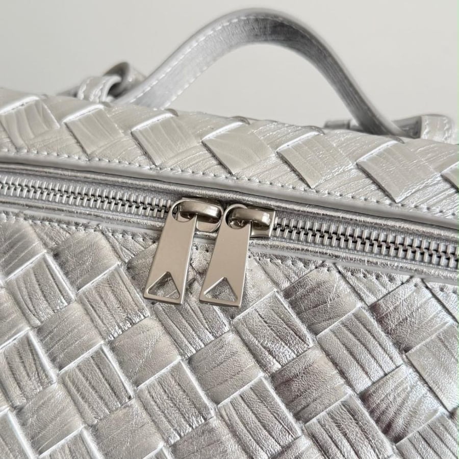 Bang Bang Vanity Case