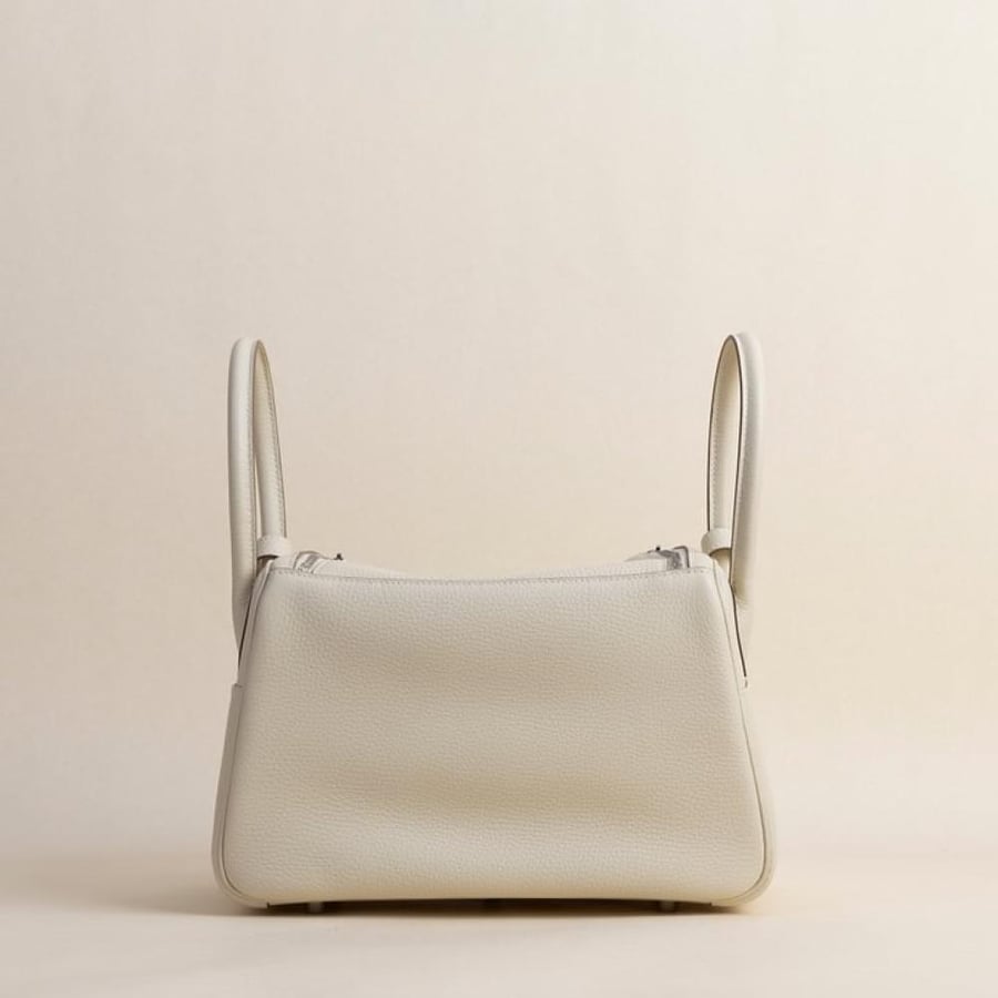 Lindy 26cm Clemence leather CK10 chalk PHW