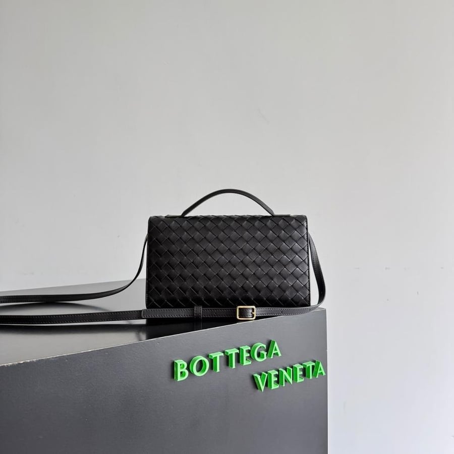 Andiamo Clutch 25