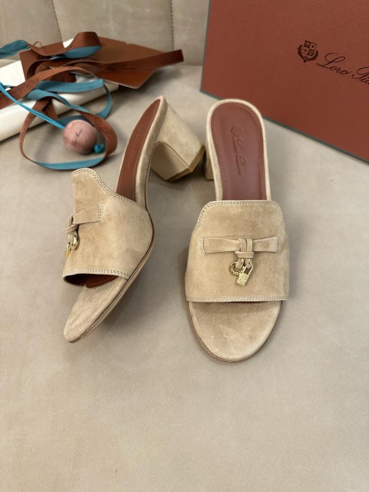 Summer Charms Sandal