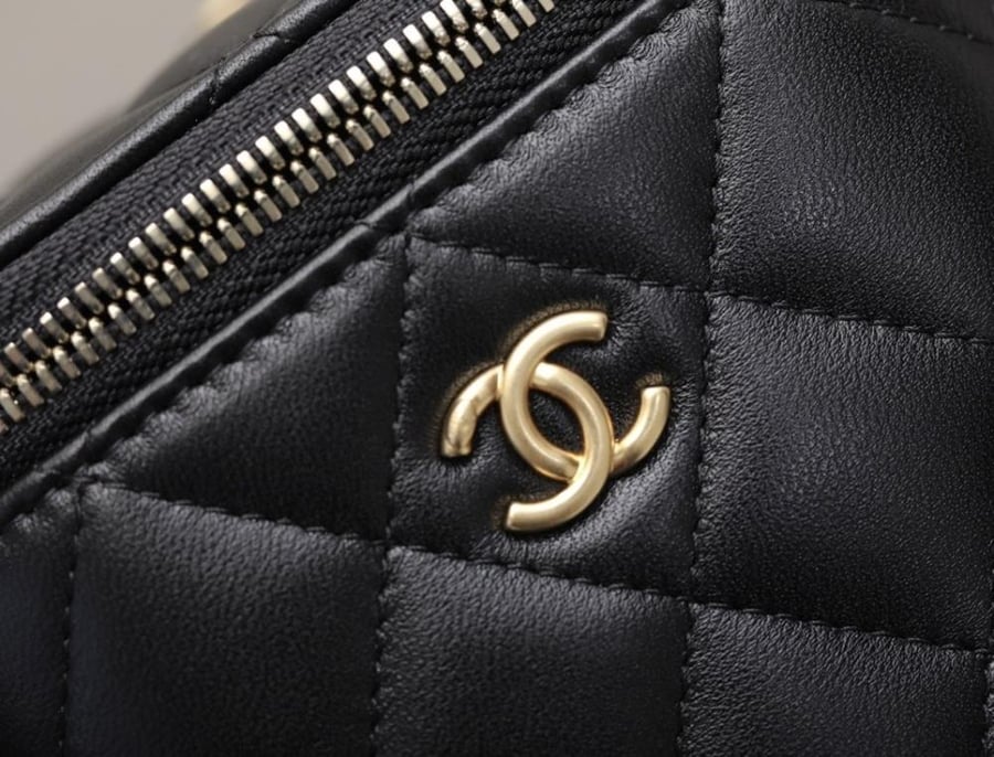AP1447 Metallic Cosmetic Bag