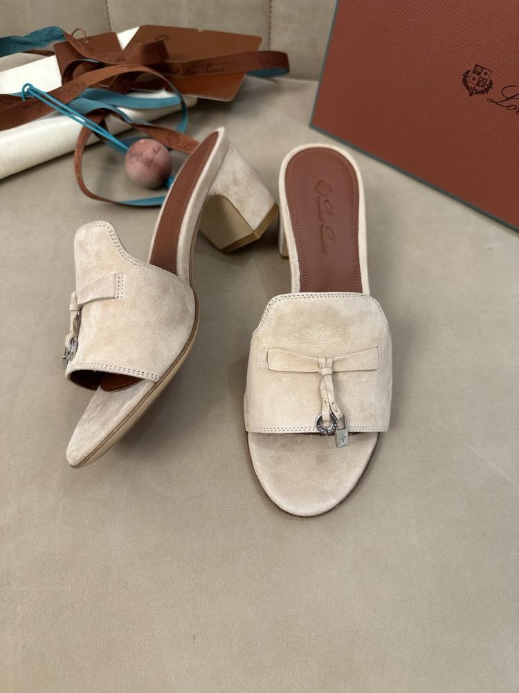 Summer Charms Sandal