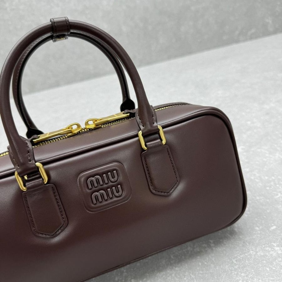Arcadie leather bag