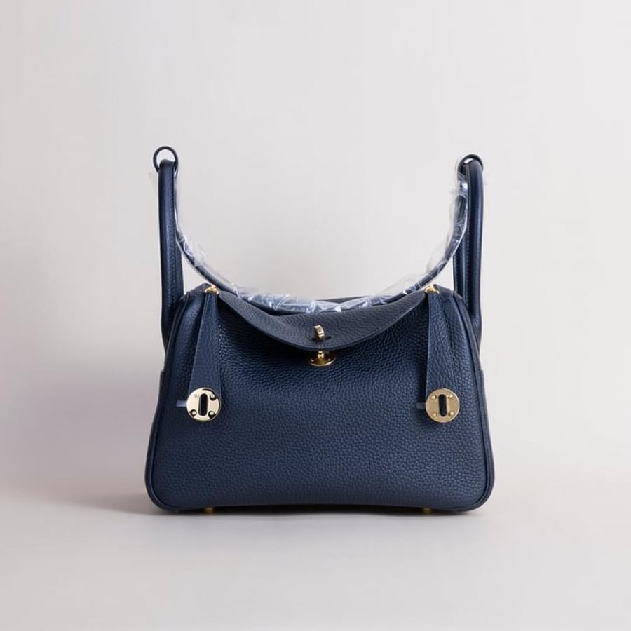 Lindy 26cm Clemence leather 2Z Blue nuit