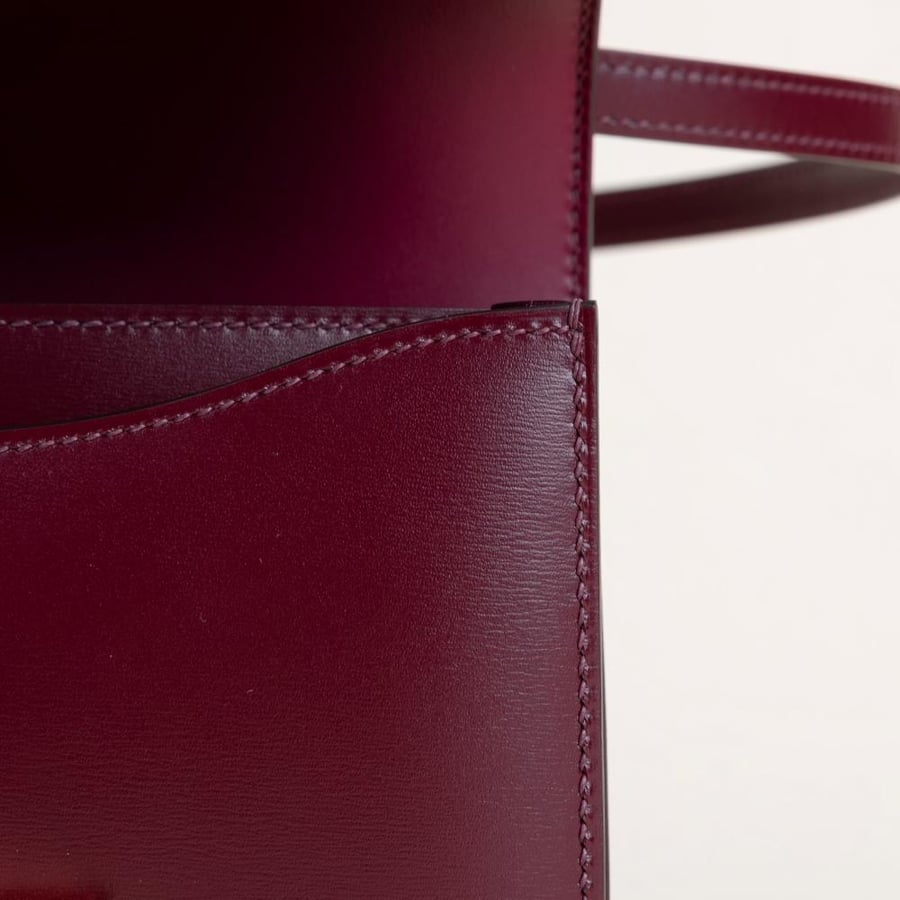 Constance 18CM BOX 57 Bordeaux