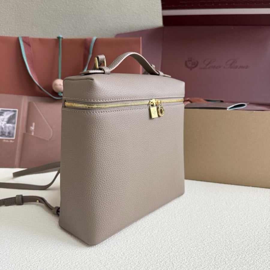 Extra Pocket L23.5 Backpack