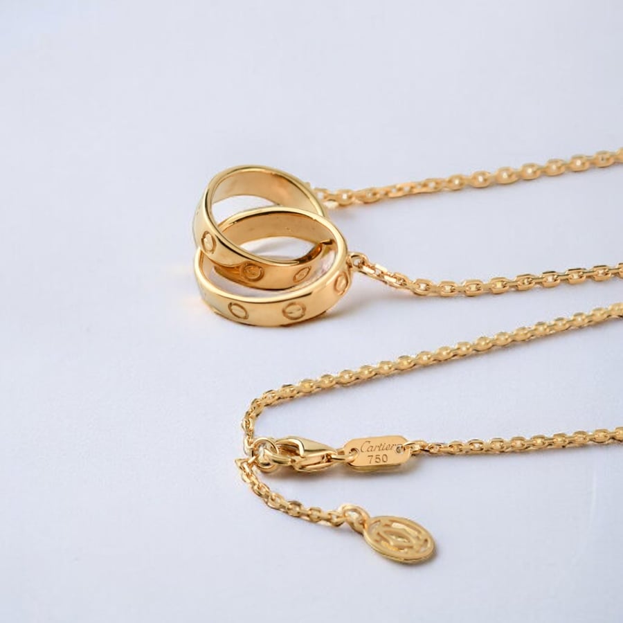 تعليقة ذهب عيار 18 كارتير | CARTIER