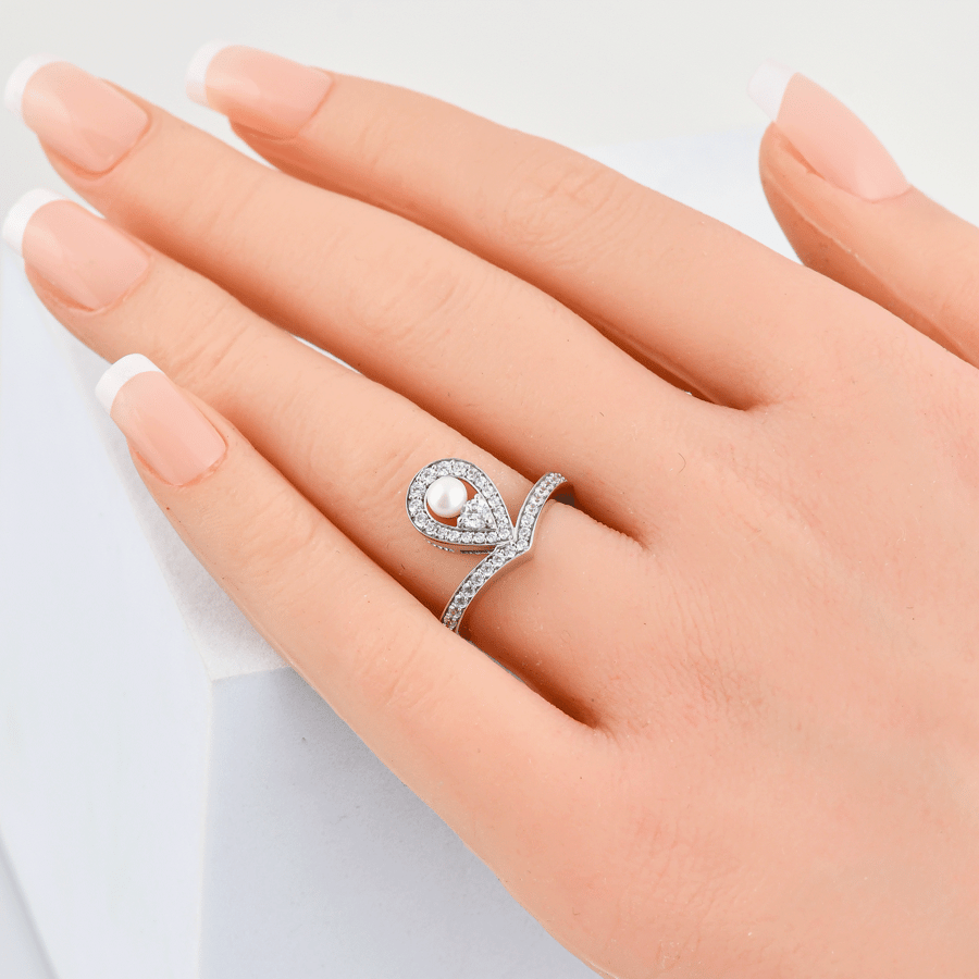 خاتم شومية | CHAUMET عيار 18