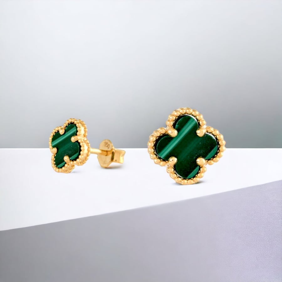 حلق فان كليف | Van Cleef عيار 18