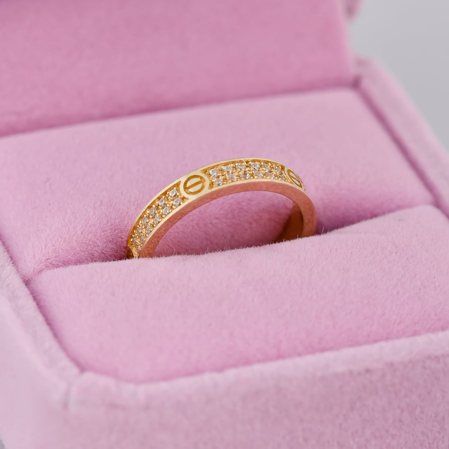 دبله ذهب مرصعة بالزركون كارتير | CARTIER عيار 18