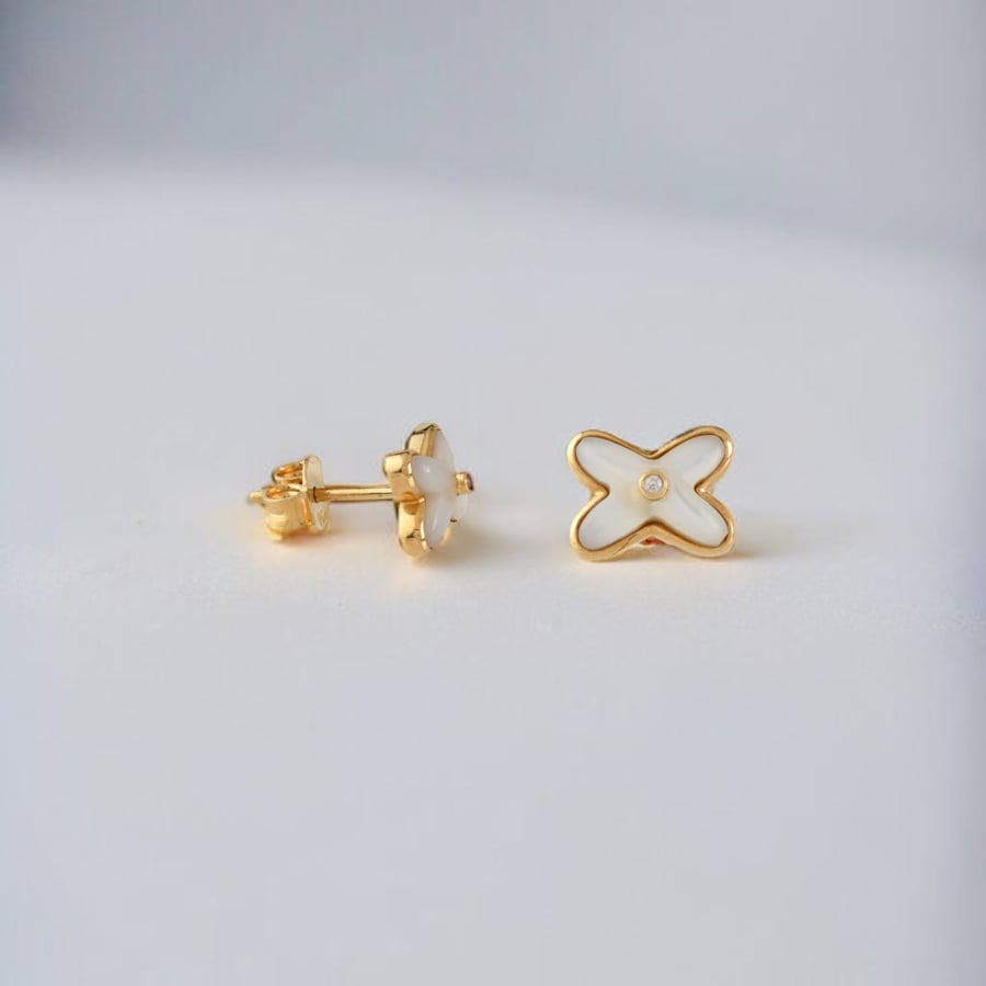 حلق شومية | CHAUMET عيار 18