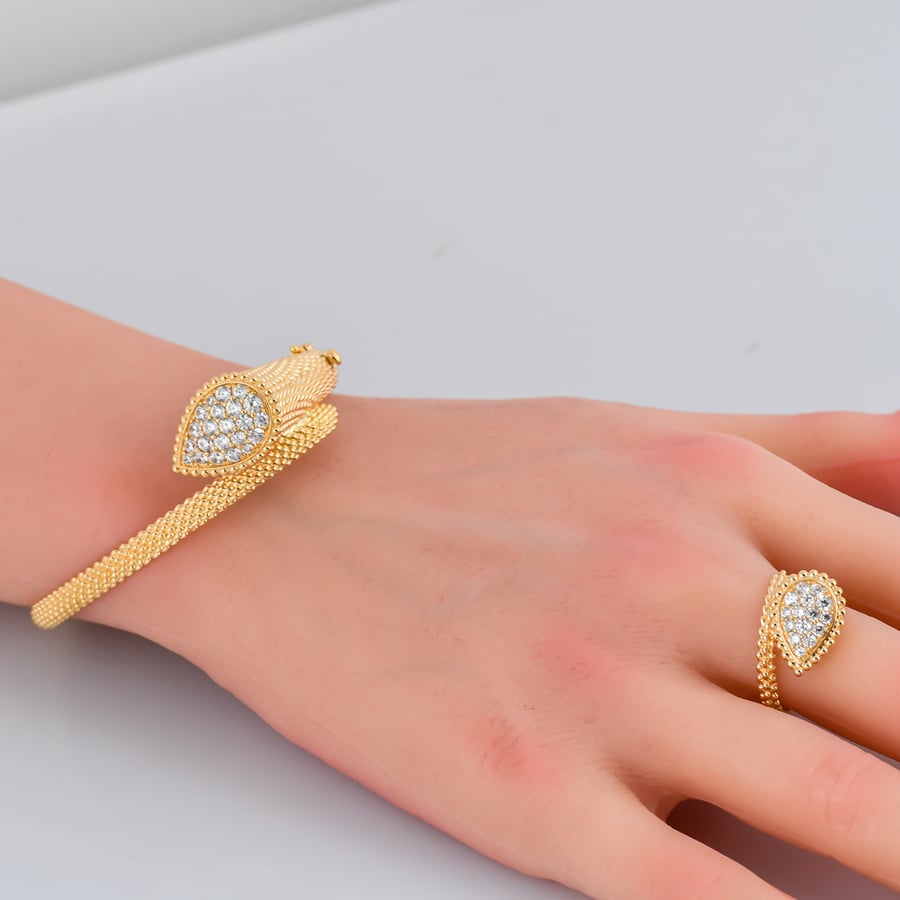 سواره ذهب مع خاتم بوشرون | BOUCHERON عيار 18
