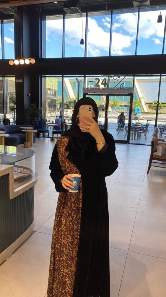 عبايه تايقر