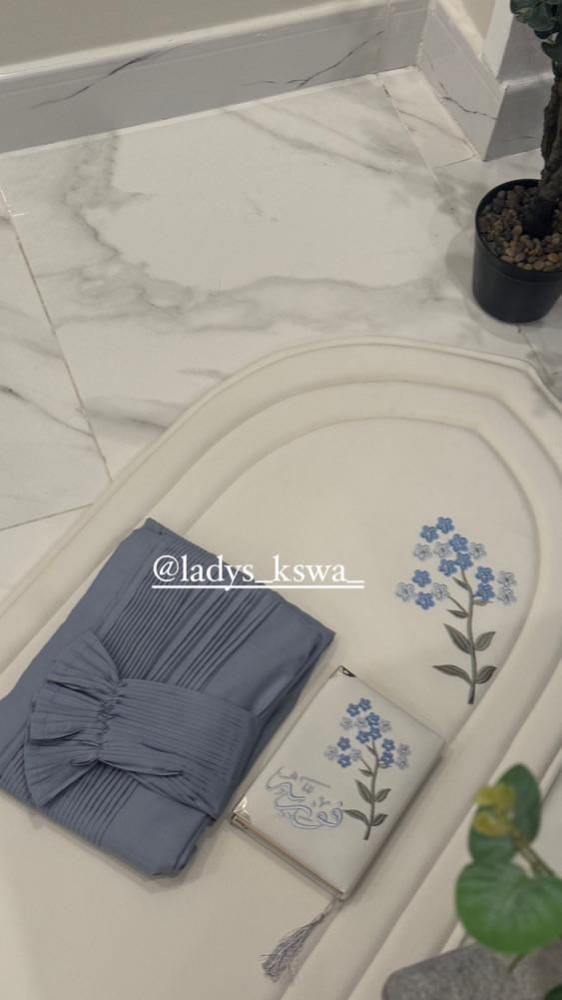 طقم باقة الورد