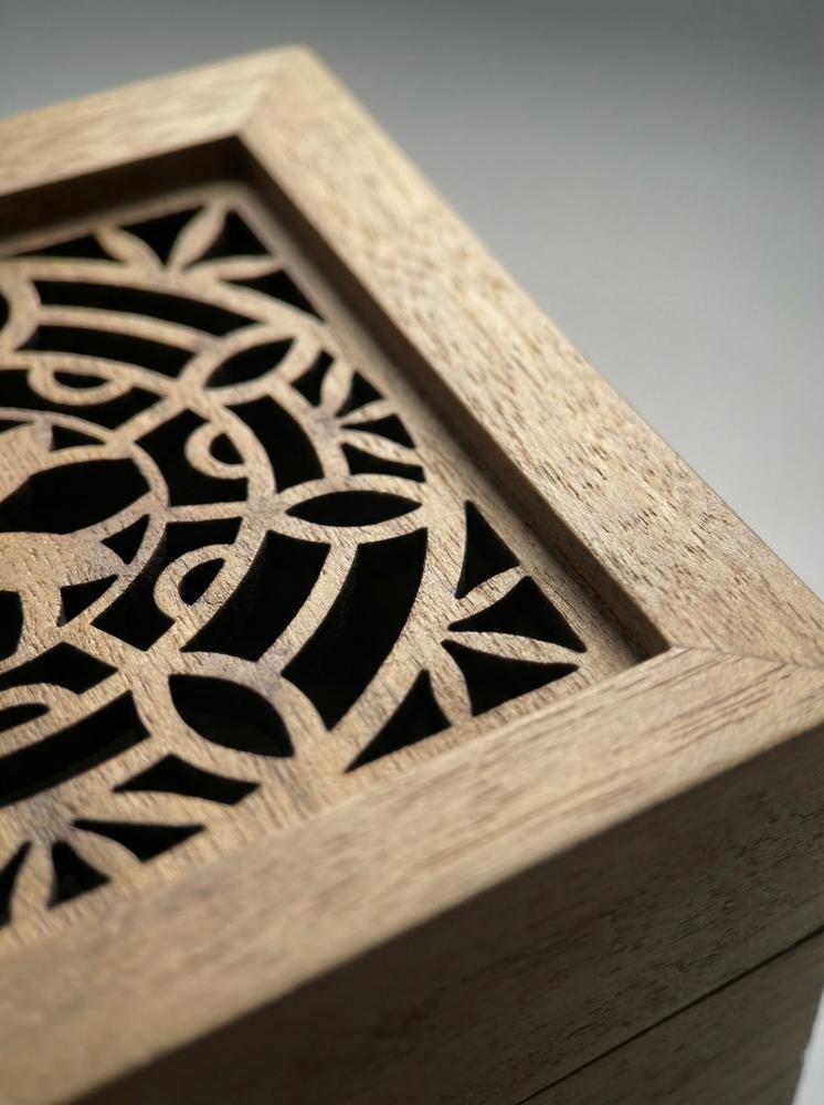 مبخرة فاخرة - تصميم الأبواب النجدية - خشب الجوز