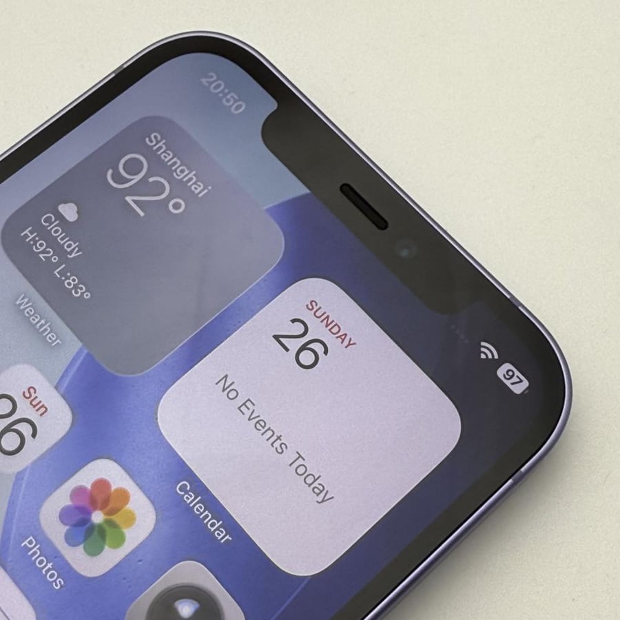 iPhone 12