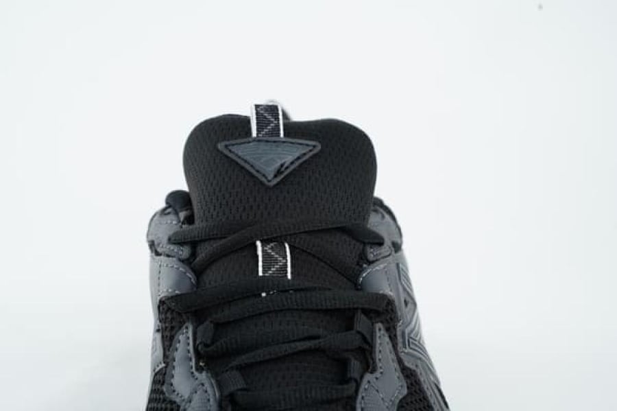 New Balance sneakers - سنيكرز نيو بالانس 610 الأسود