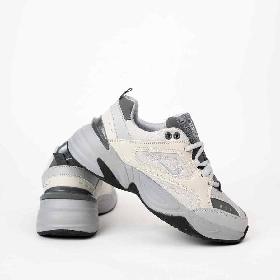 شوز NIKE كاجوال- رمادي وأبيضH-40