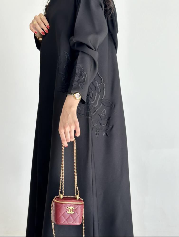 عباية #129 تطريز أسود