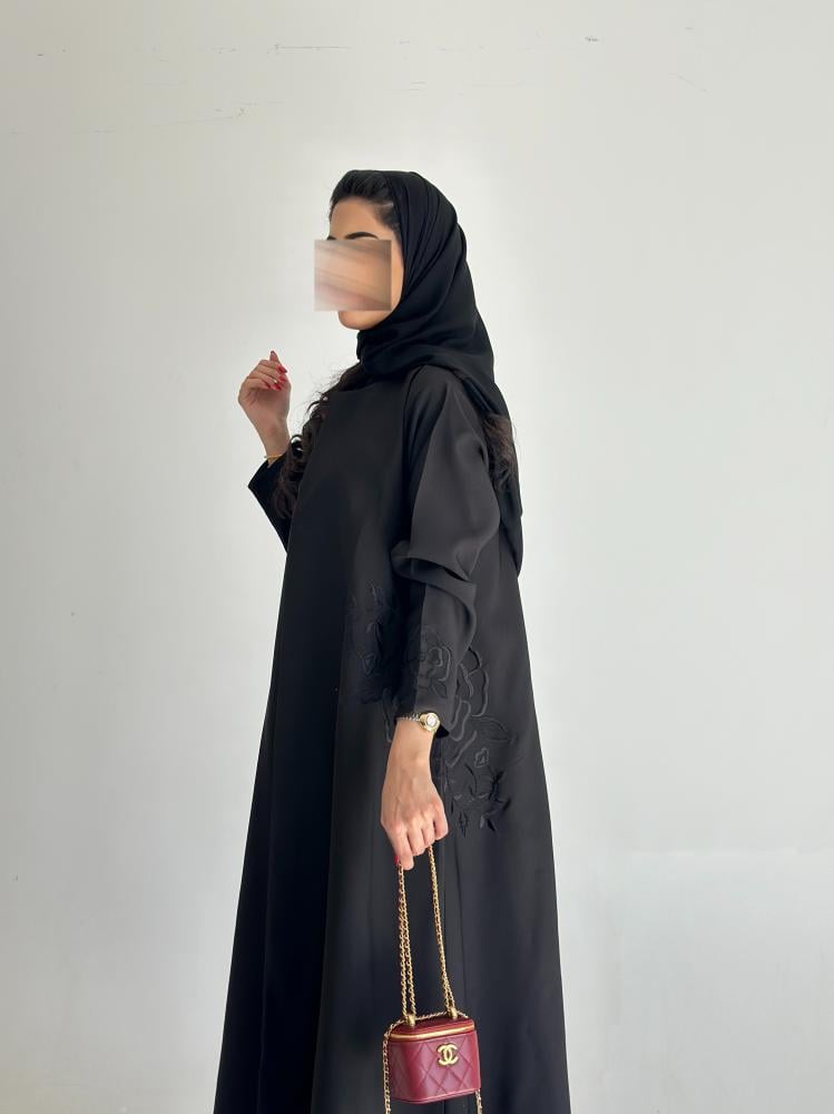 عباية #129 تطريز أسود