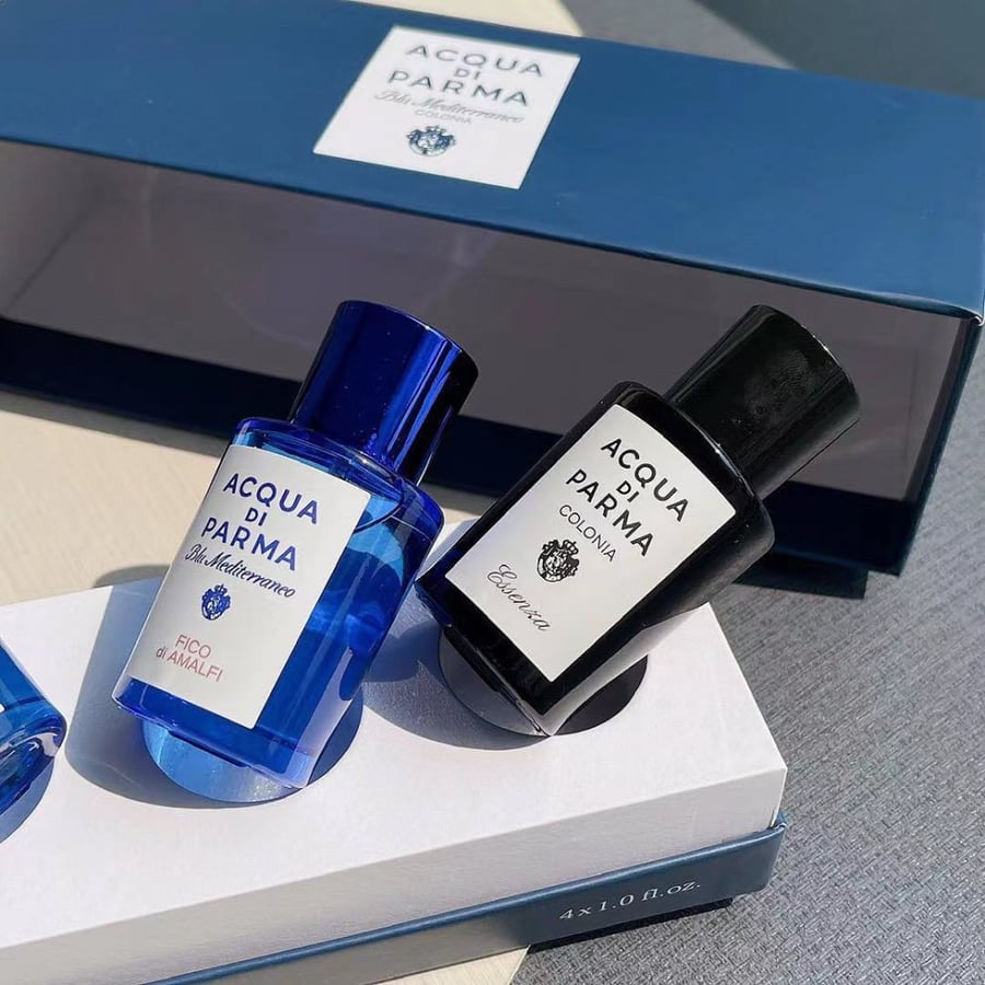 A set of Acqua di Parma perfumes, 4 bottles of 30 ml