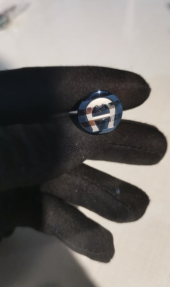 كبك رجالي من Aigner