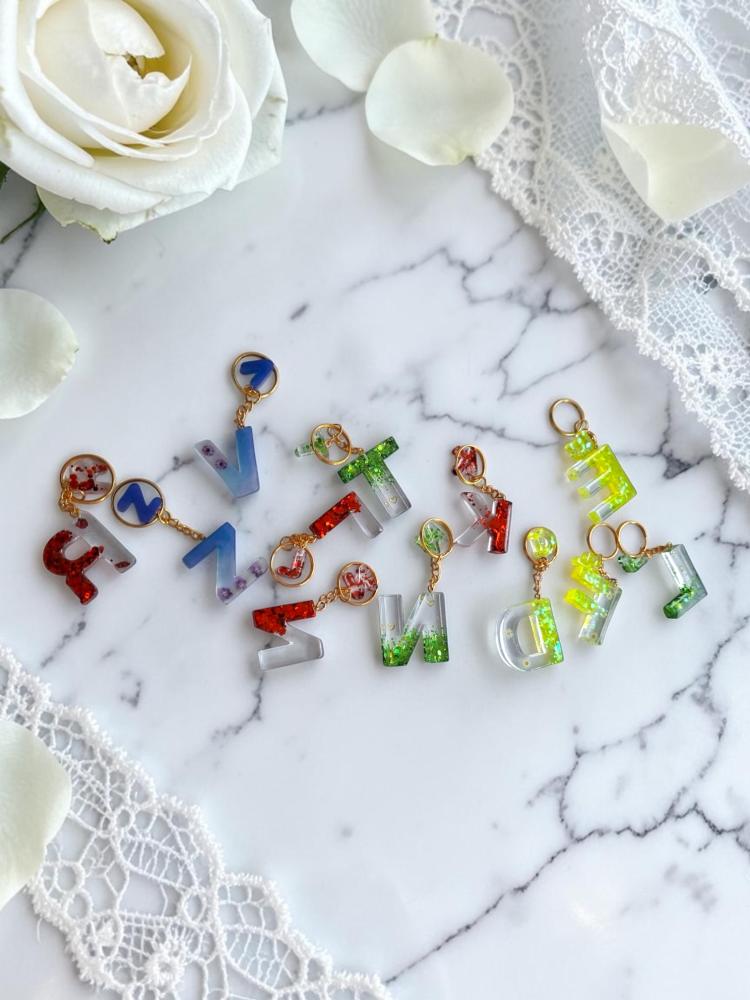 Resin art training course (the course is only for girls)