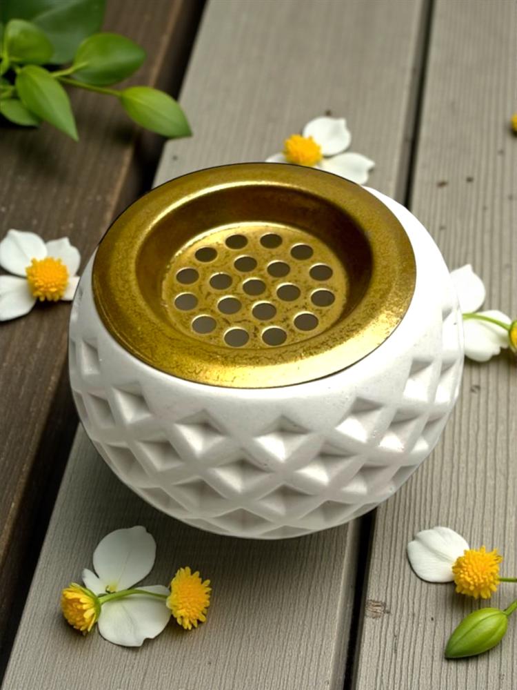 Incense holder or box made of concrete