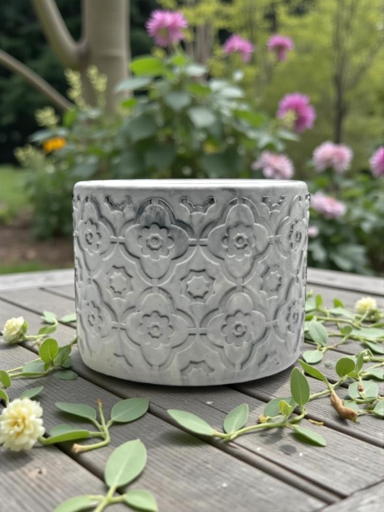 A multi-purpose container or (flowerpot).