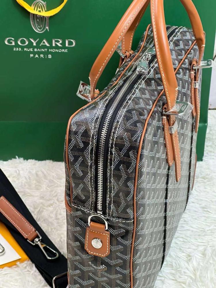 شنطة جوريادر لاب توب 38,5cm
