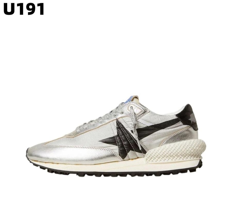 Superstar Low Top Sneaker GOLDEN GOOSE