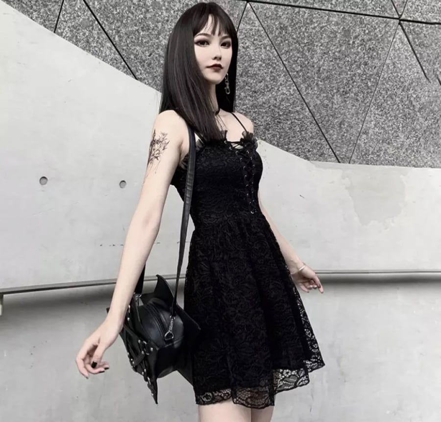 dress فستان