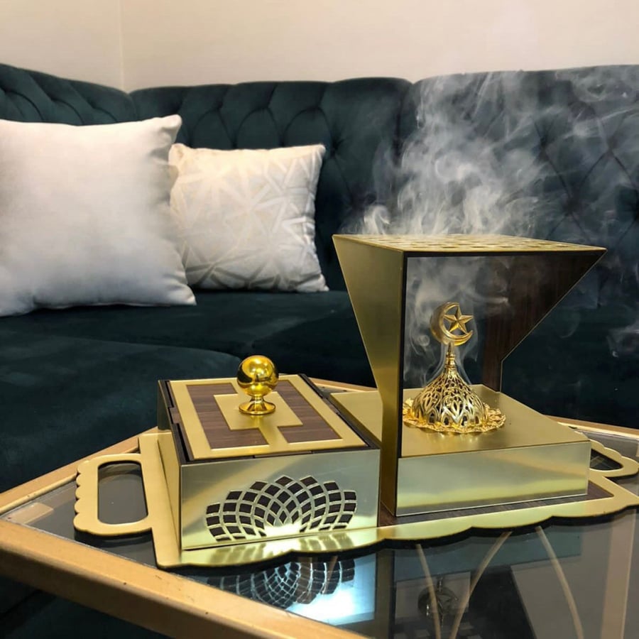 طقم مباخر اكريلك ملكيه.