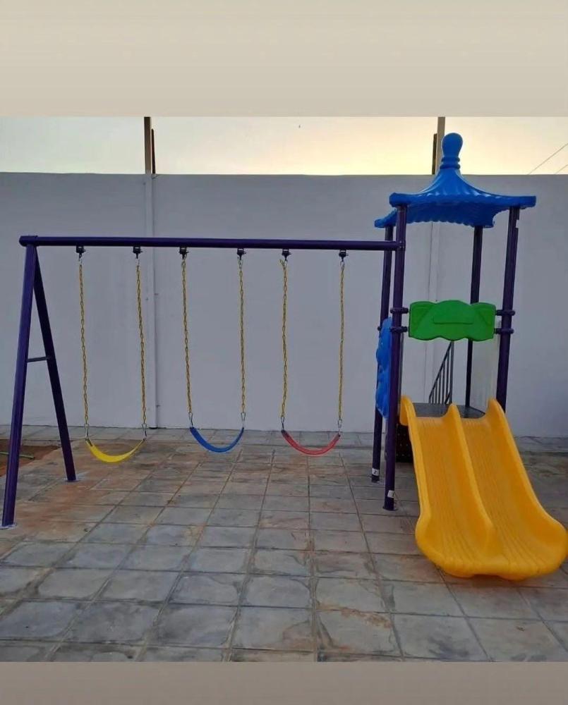 مراجيح وزحاليق حدائق وشاليهات