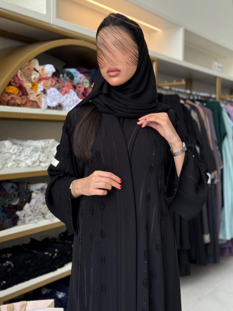 عباية هيا بقماش انترنت كويتي  بشك