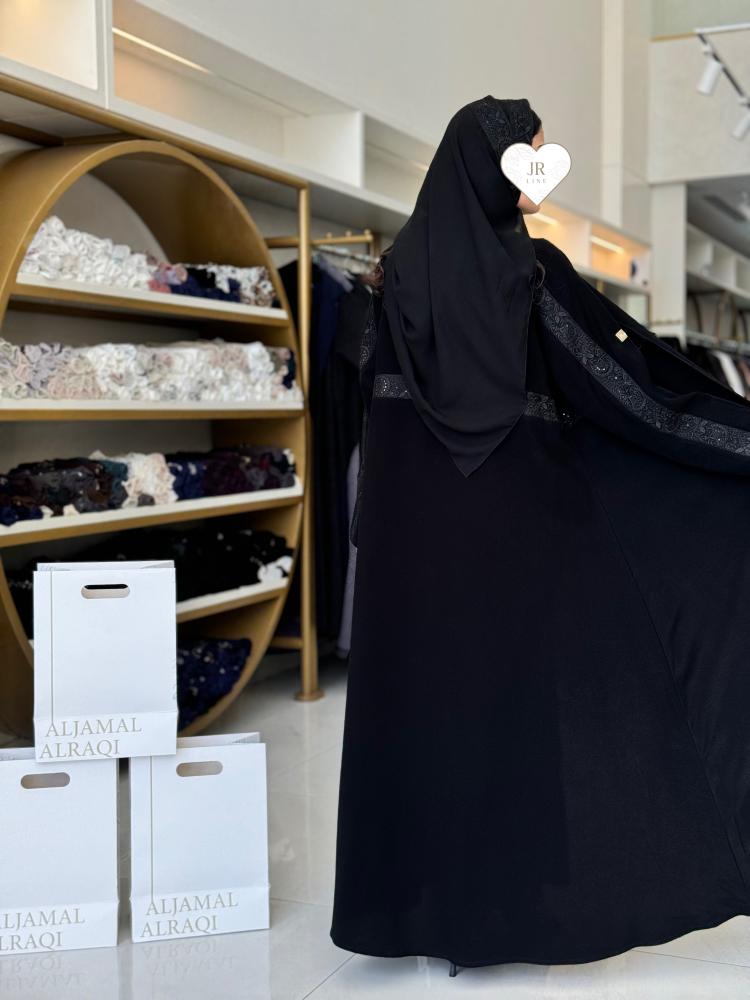 عباية بيان كريب الابداع تدخيلات تطريز اسود