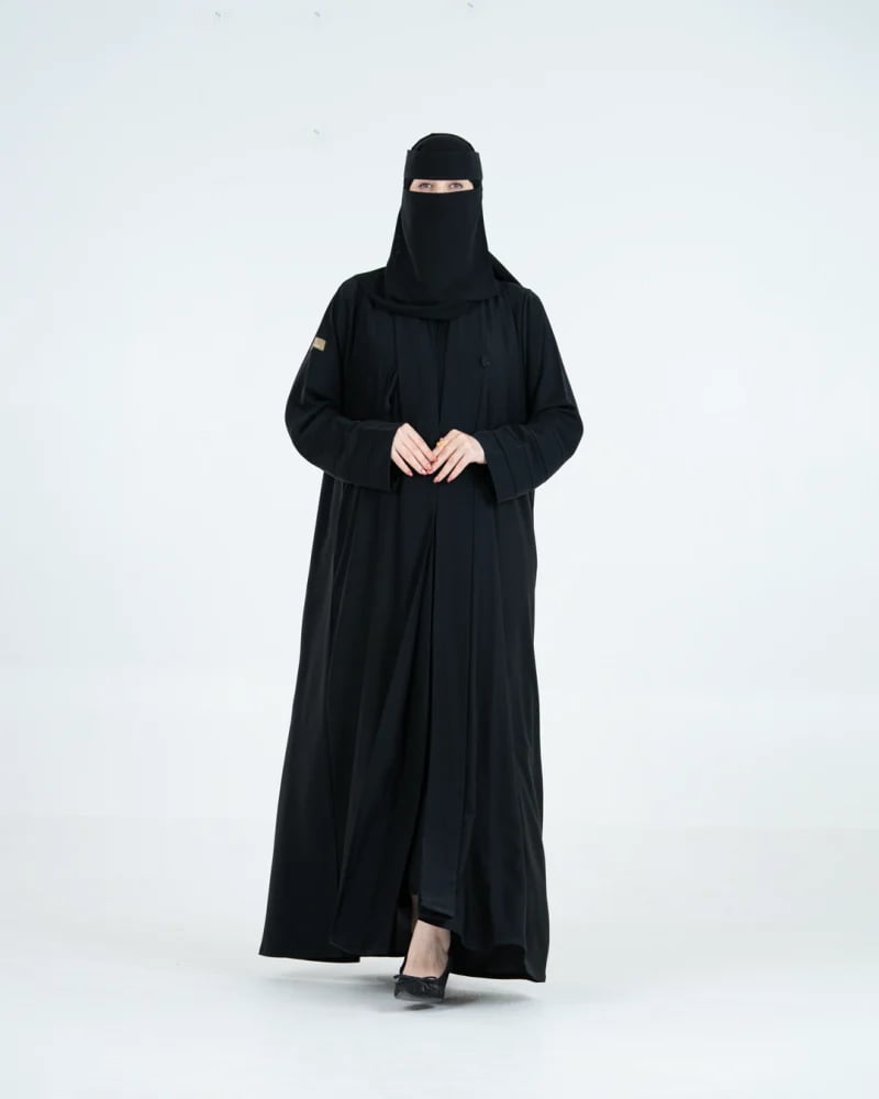 عباية نتالي بقماش كريب احساس اسود