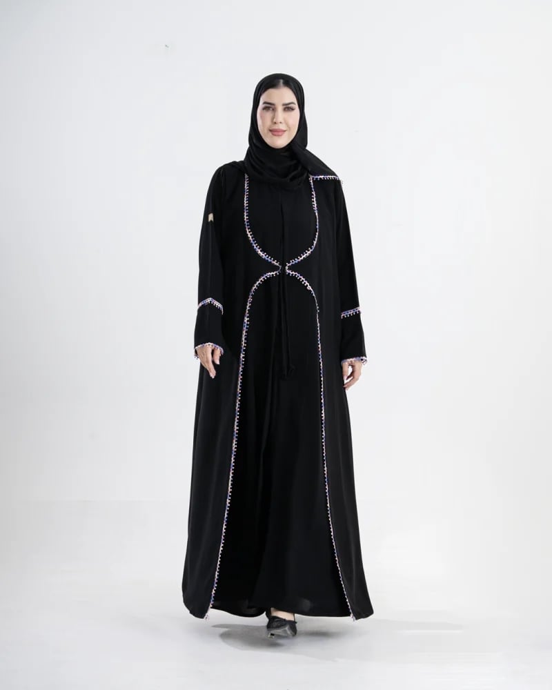 عباية ايلول بقماش كريب ملكي مزين بكلفه بنفسجي ناعم