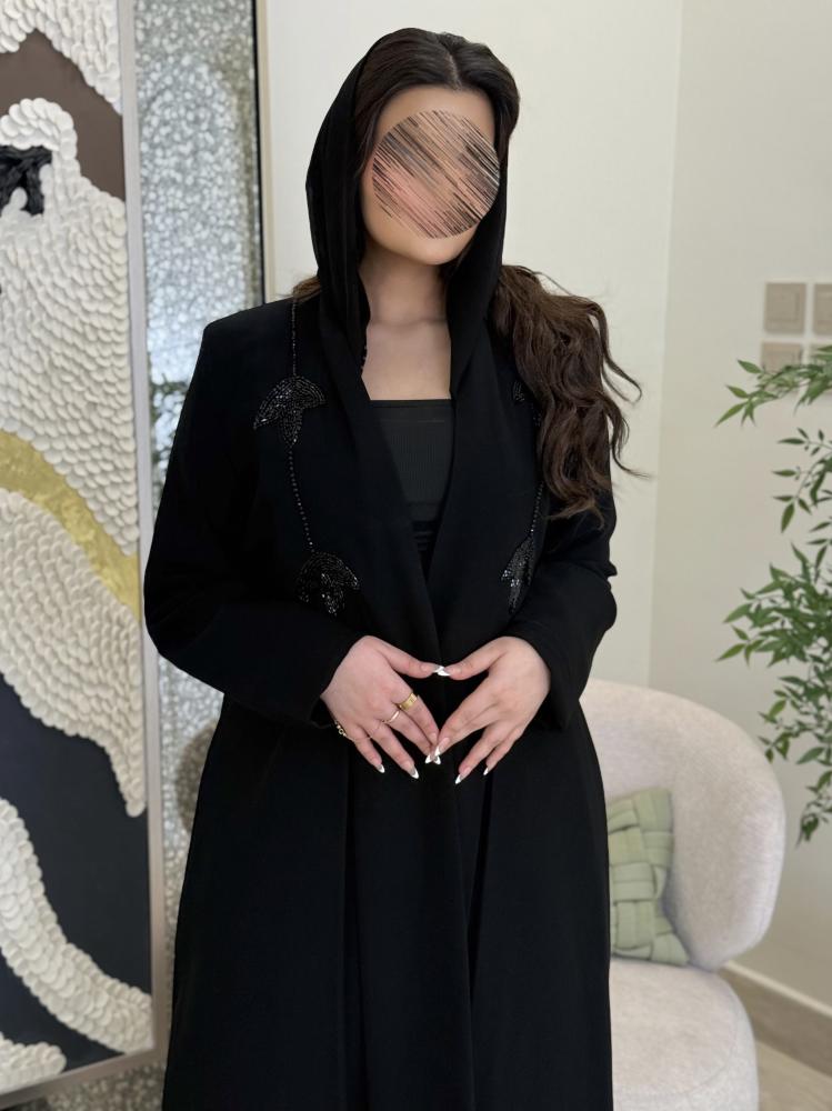 كولكشن العيد عباية سورينا بليزر قماش كريب ملكي مزين بشك
