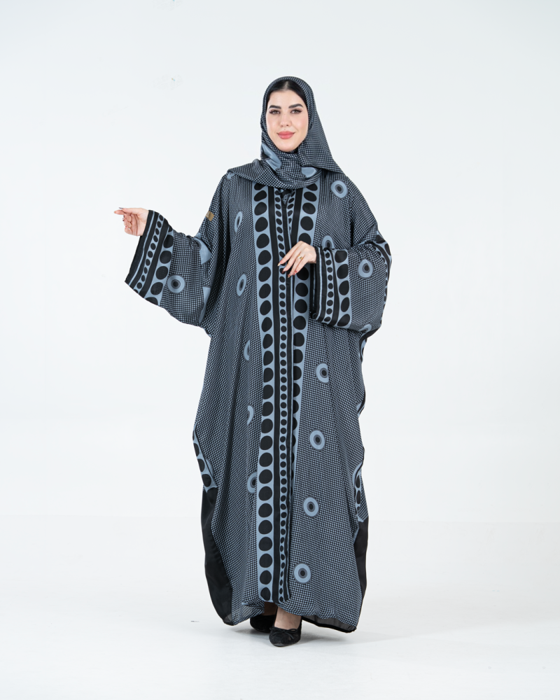 عباية زهره بقماش حرير برسم اسود