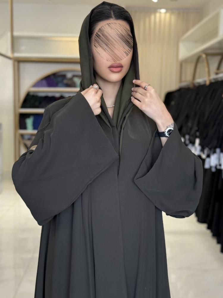 عباية سكون بقماش كريب الابداع  زيتي
