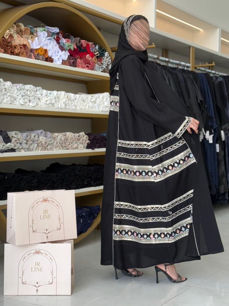 عباية ايليف كريب الاناقه تطريز سدو بالجوانب والخلف