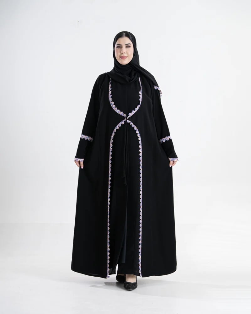 عباية ايلول بقماش كريب ملكي مزين بكلفه 3